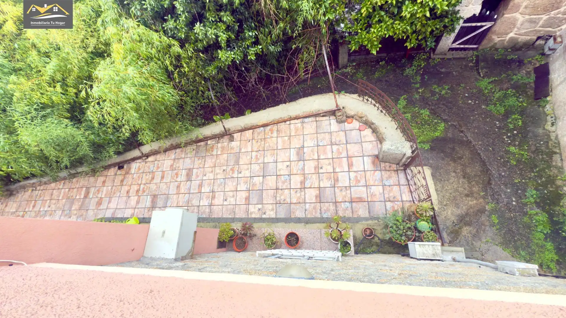 Exterior view of Houses for sale in Ourense Capital   with Private garden, Terrace and Storage room