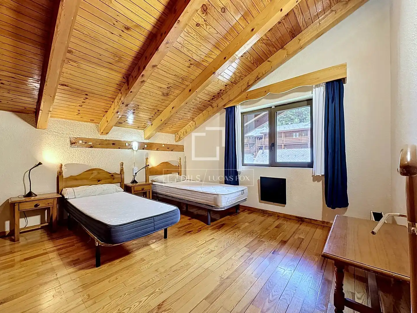 Habitación de Piso de alquiler en Canillo con Calefacción, Parquet y Terraza