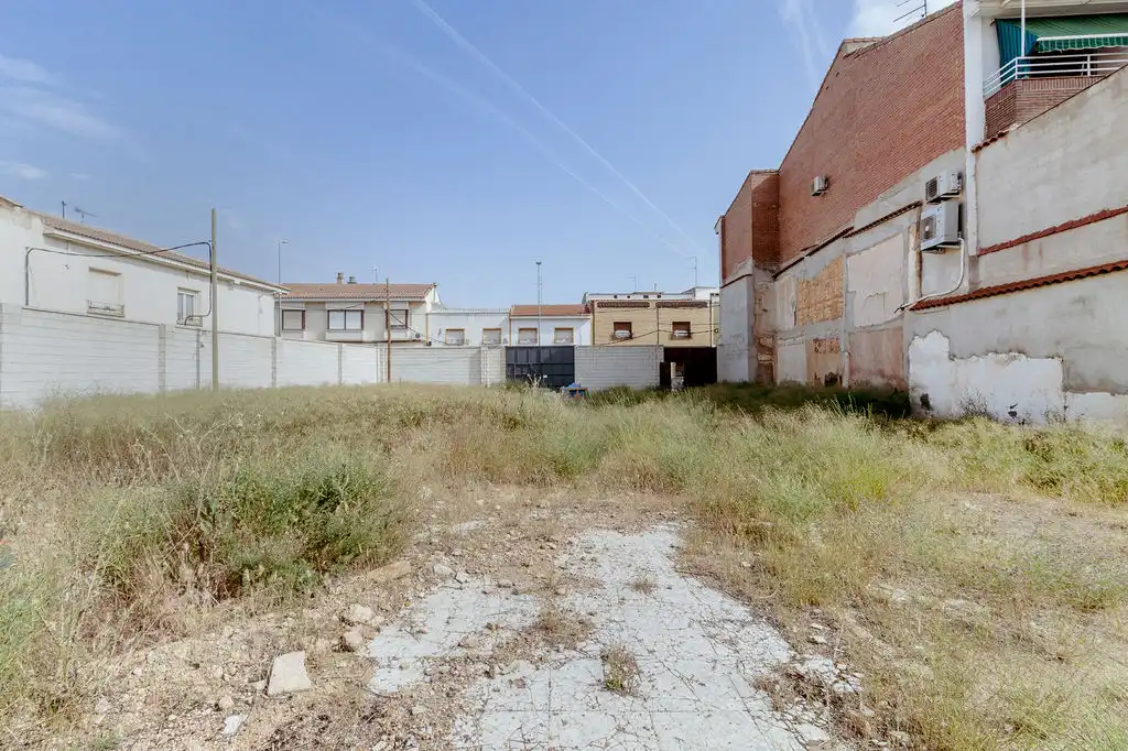 Terreno rústico en venta en C/ Francisco García Pavon, imagen 13
