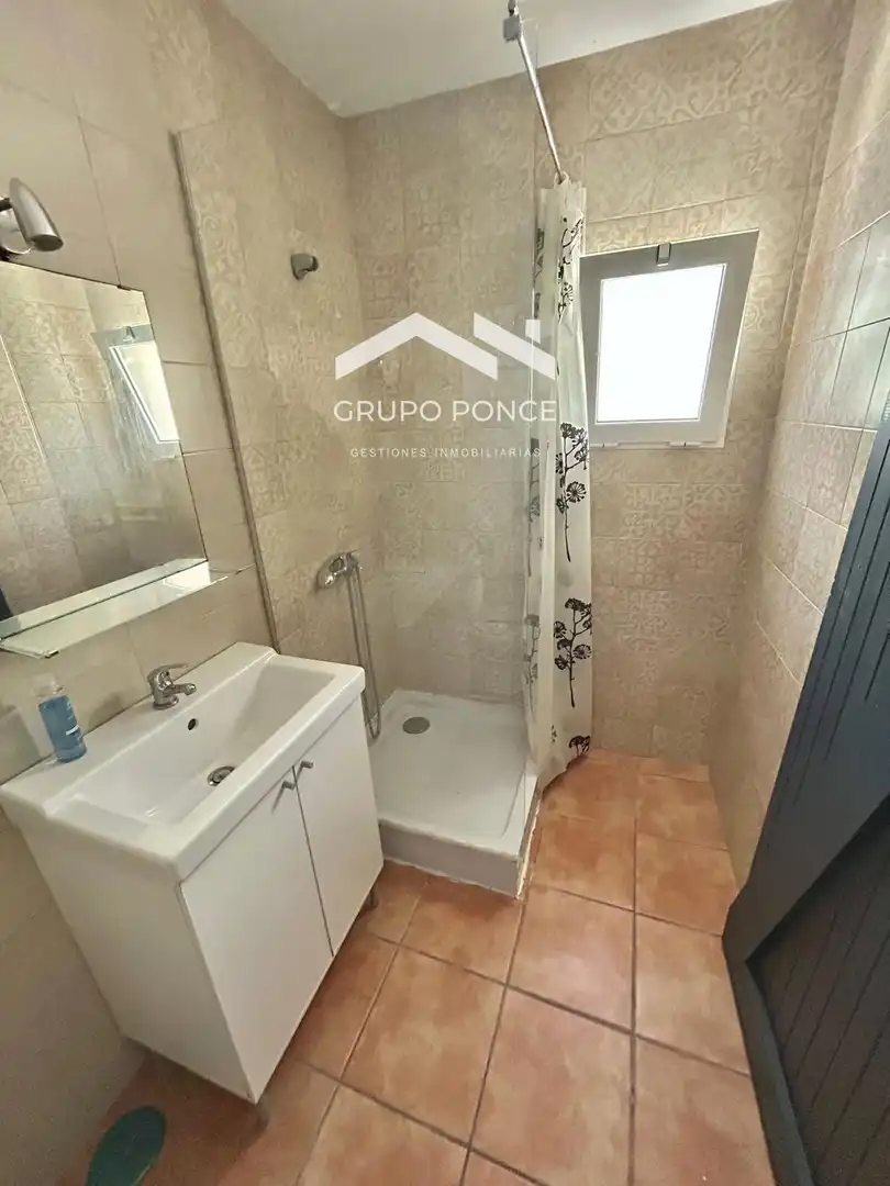 Baño de Piso en venta en Jerez de la Frontera con Aire acondicionado, Terraza y Alarma
