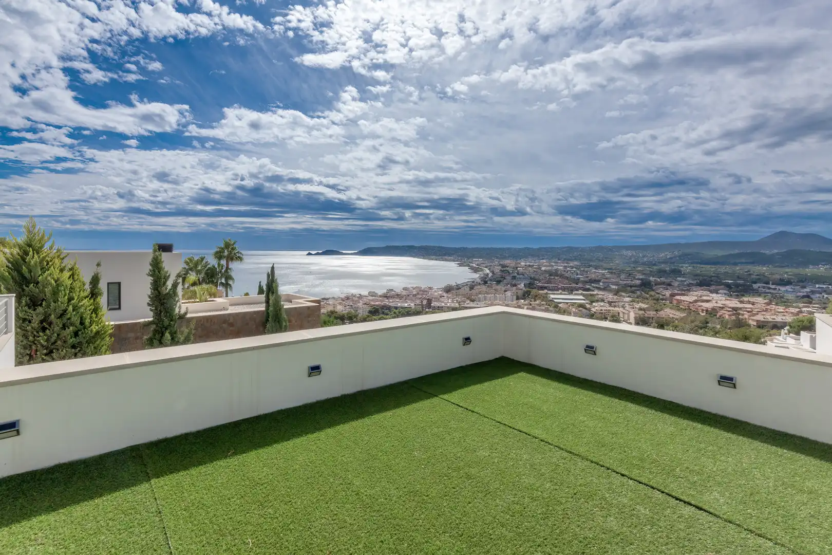 Terrace of Houses for sale in Jávea / Xàbia  with Air Conditioner, Private garden and Terrace