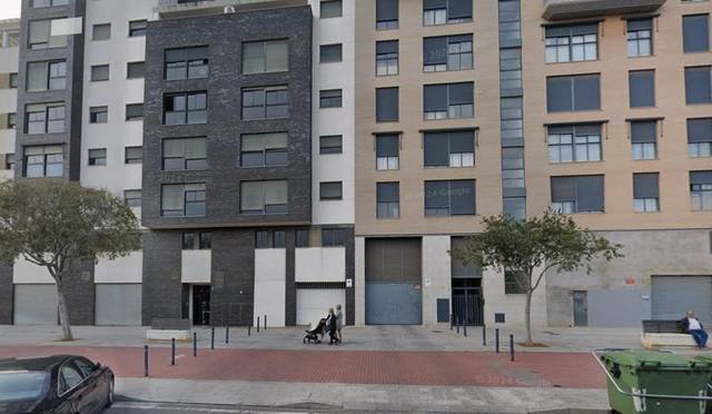 Garaje en Venta en Ensanche - Río Júcar