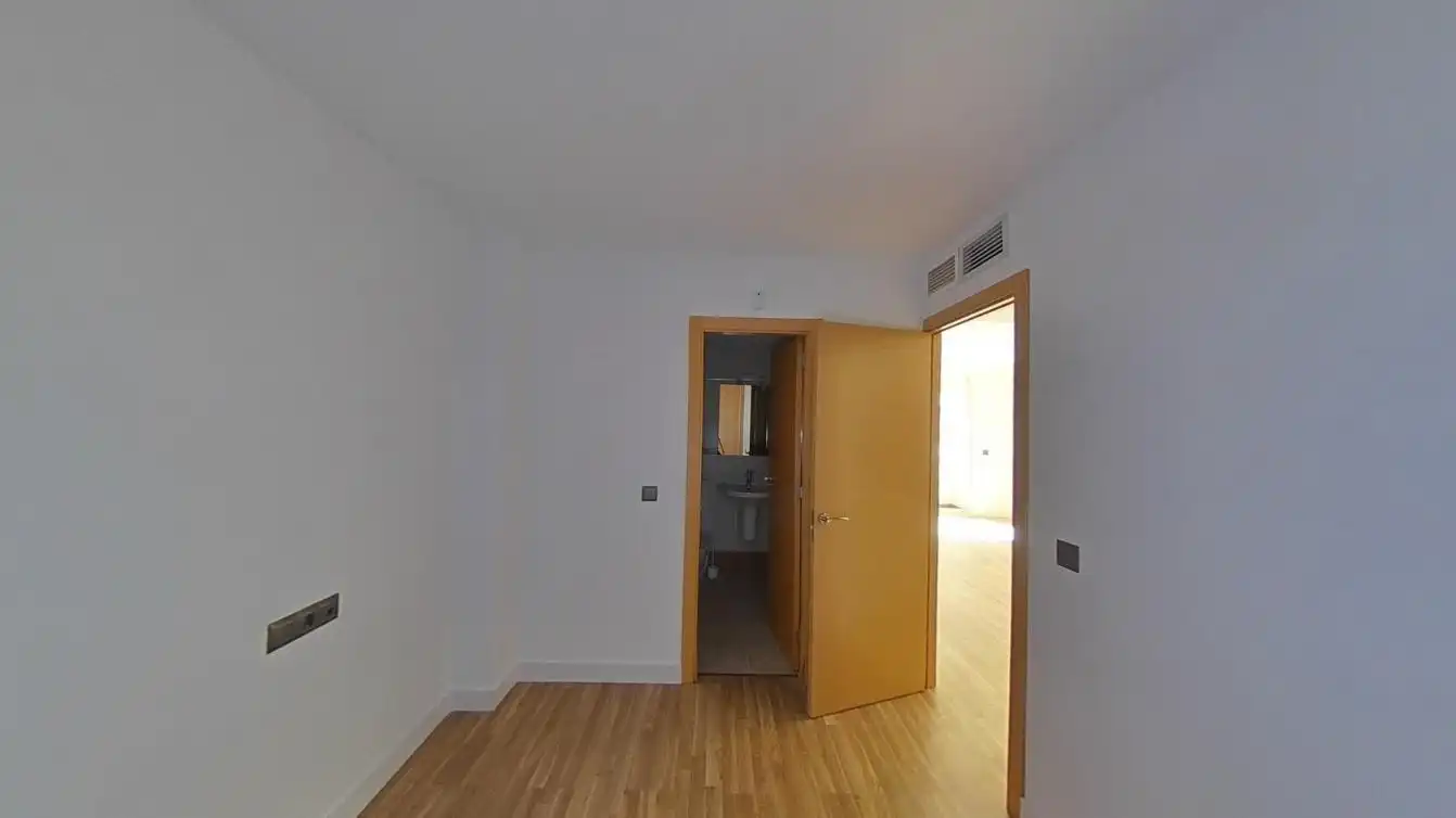 Flat for sale in C/ Enriqueta Ortega, Santo Domigo
