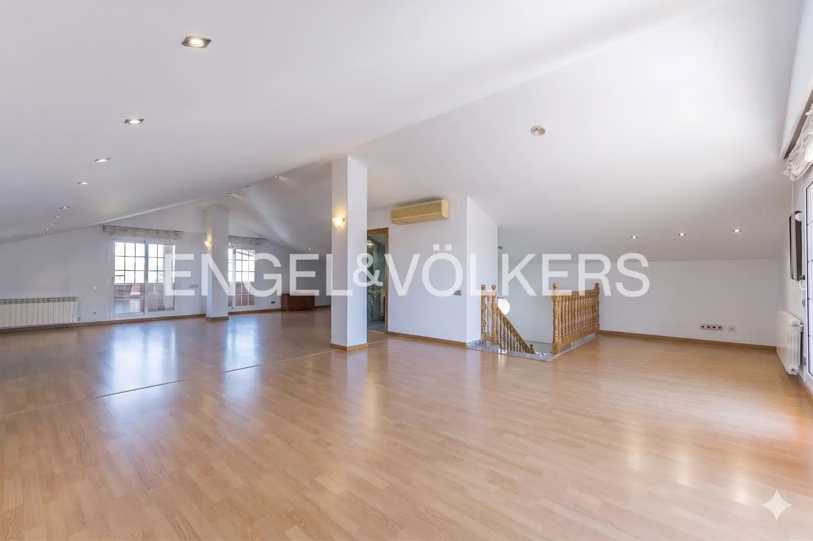 Casa o chalet en venta en Molins de Rei con Aire acondicionado, Calefacción y Jardín privado