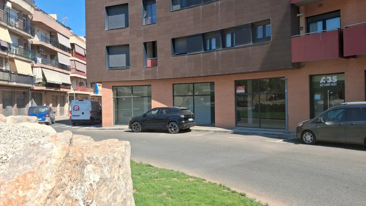 Gewerbefläche zum Verkauf in Carrer Fonts del Glorieta 19, imagen 9
