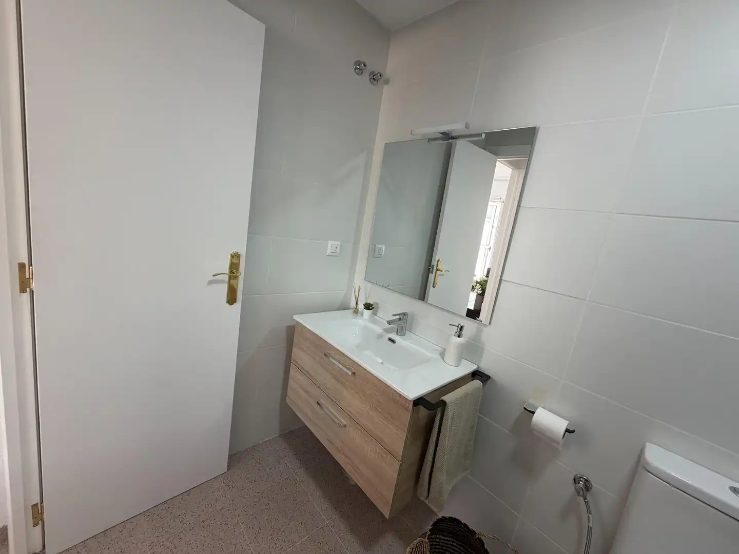 Bathroom of Apartments for rent in Santa Pola  with Air Conditioner, Heating and Terrace