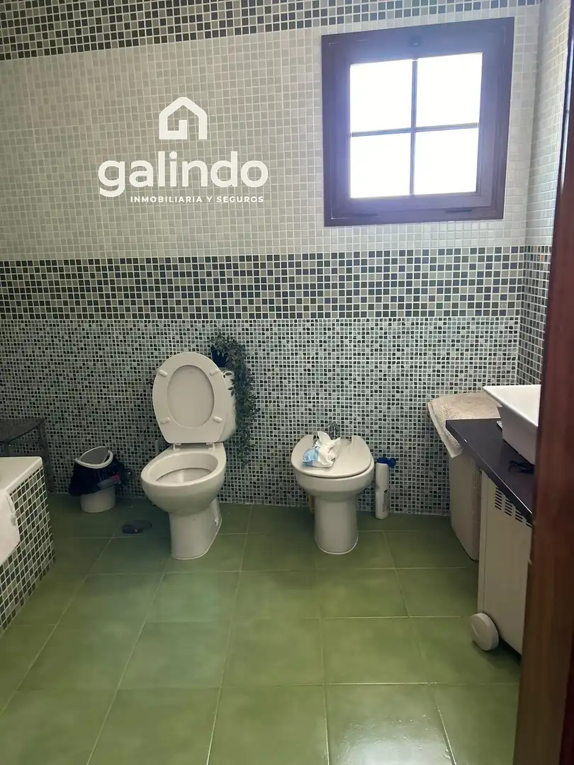 Bathroom of Houses for sale in Málaga  with Swimming Pool and Community pool