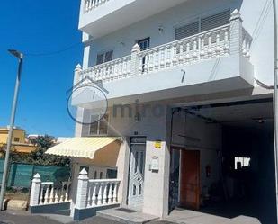 Exterior view of House or chalet for sale in  Santa Cruz de Tenerife Capital  with Air Conditioner, Terrace and Storage room