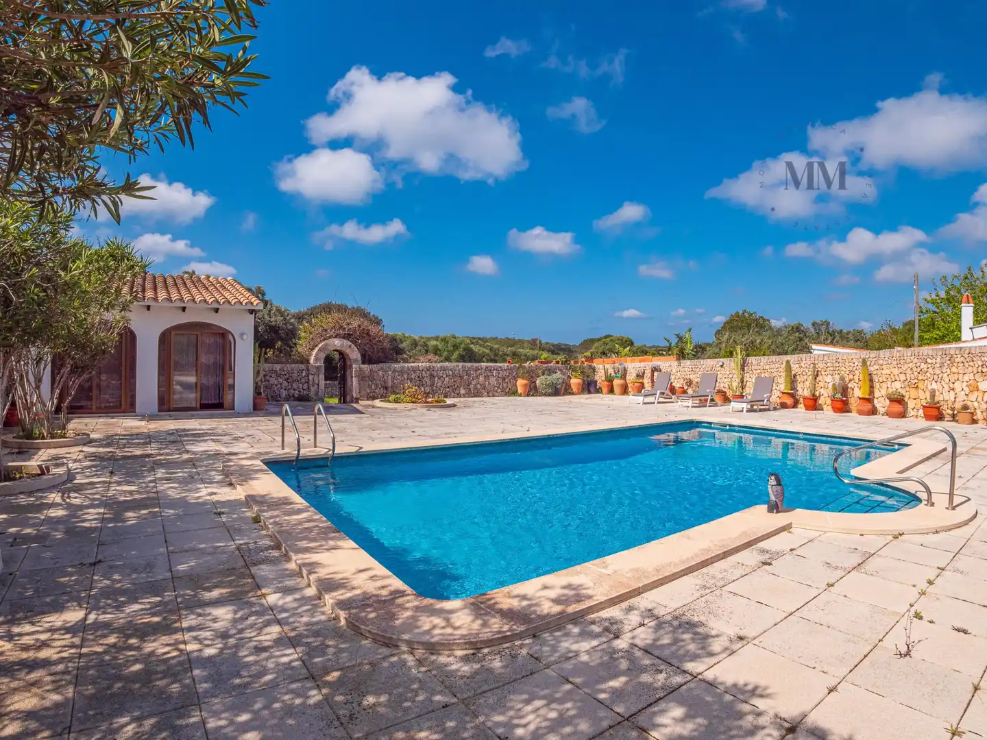 Piscina de Casa o xalet en venda en Sant Lluís amb Aire condicionat, Calefacció i Jardí privat