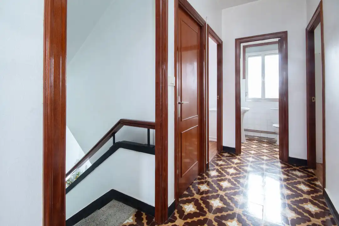 Houses for sale in Carballo  with Heating and Furnished