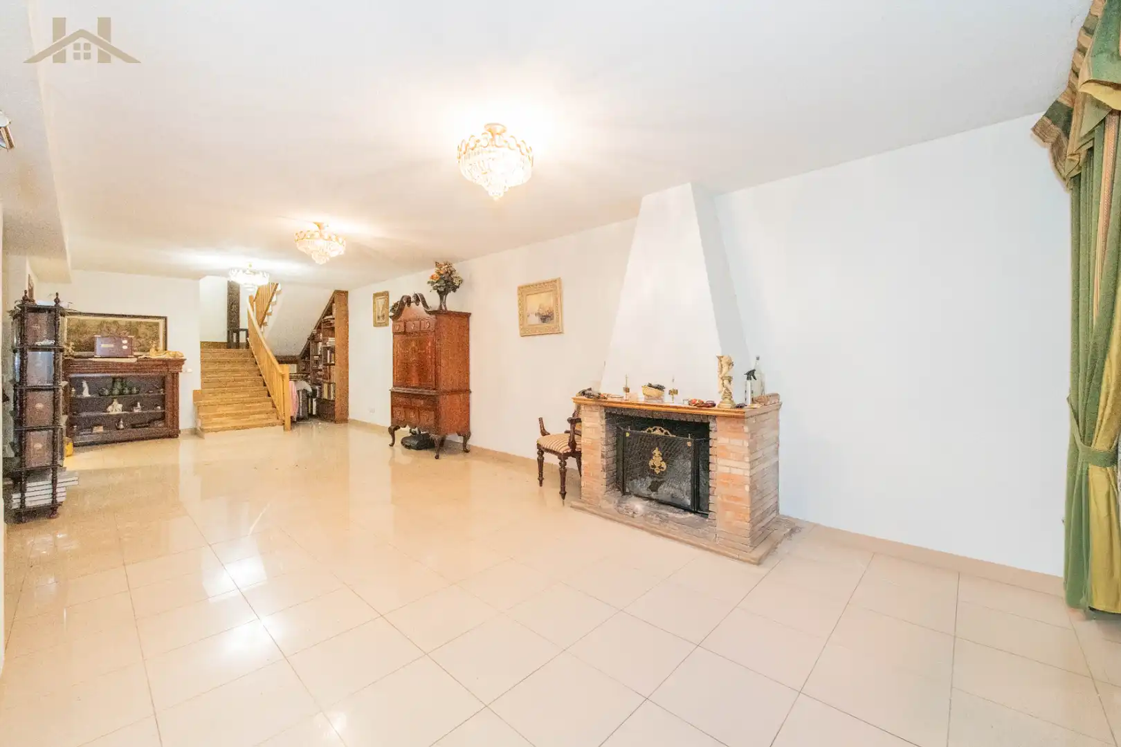 Casa adosada en venta en Pozuelo de Alarcón con Aire acondicionado, Calefacción y Jardín privado