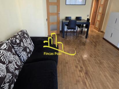 Sala d'estar de Pis en venda en Castelldefels amb Calefacció, Terrassa i Moblat