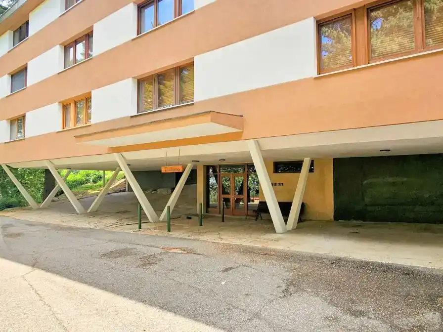 Vista exterior de Apartament en venda en Cerezo de Arriba
