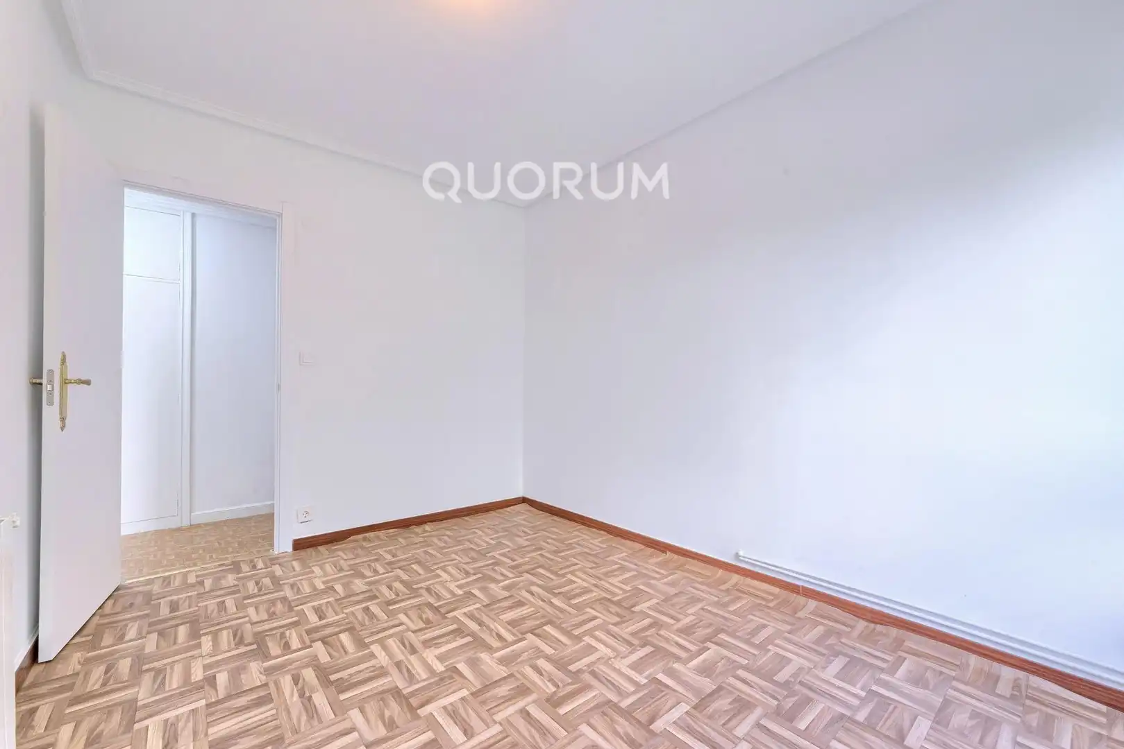 Habitación de Piso en venta en Barakaldo  con Calefacción, Terraza y Balcón
