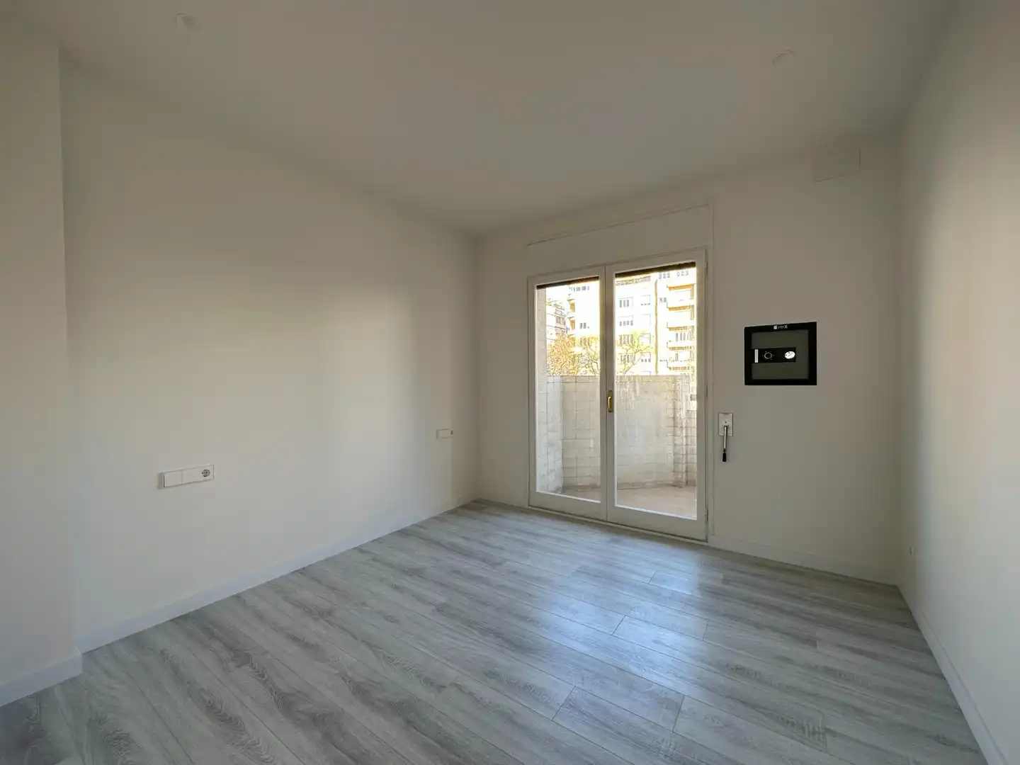 Habitación de Piso en venta en Barcelona con Aire acondicionado, Parquet y Balcón