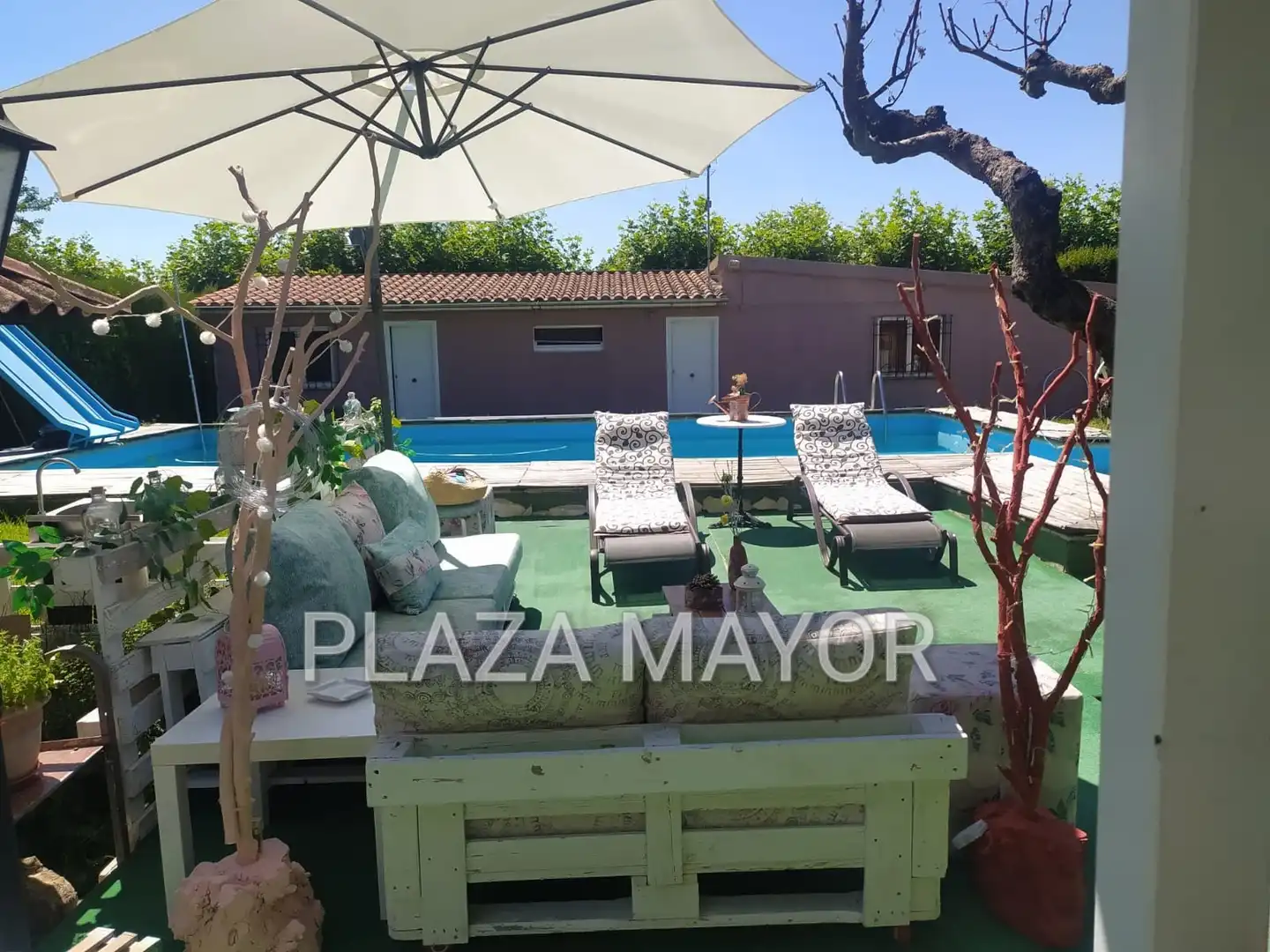 Piscina de Casa o xalet en venda en El Pino de Tormes amb Calefacció, Jardí privat i Piscina