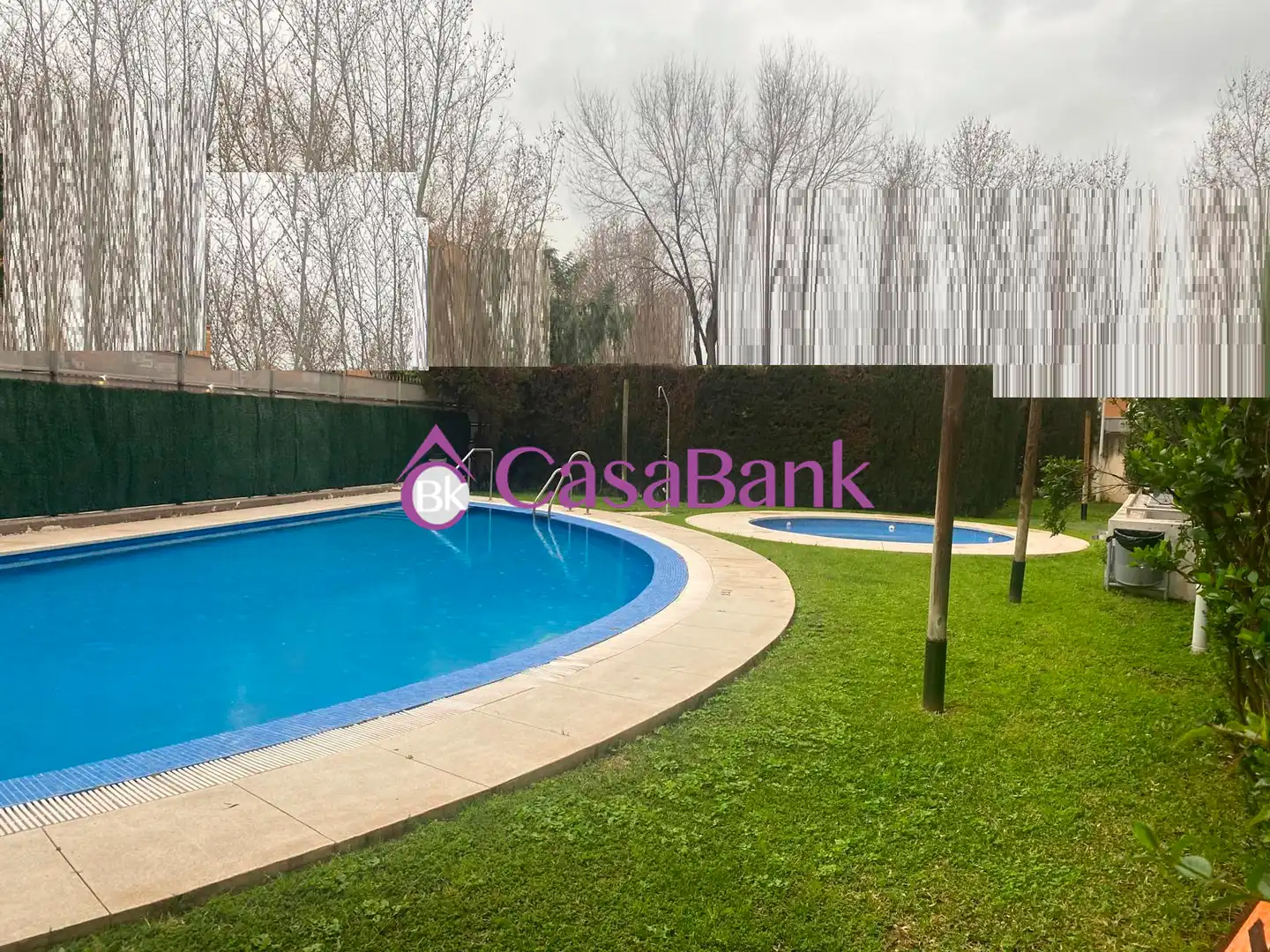 Schwimmbecken von Wohnungen zum Verkauf in Córdoba mit Heizung und Gemeinschaftspool