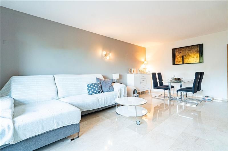 Living room of Flat for sale in  Palma de Mallorca  with Air Conditioner, Terrace and Community pool