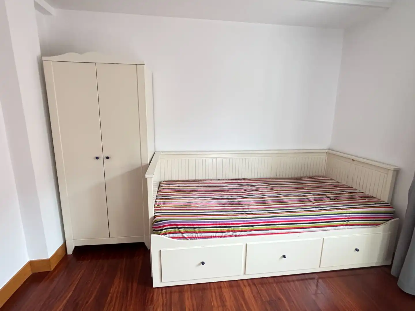 Bedroom of Flat for sale in Eibar  with Heating and Furnished