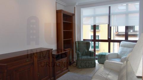 Foto 5 de Apartamento de alquiler en N/a, El Postigo, Oviedo