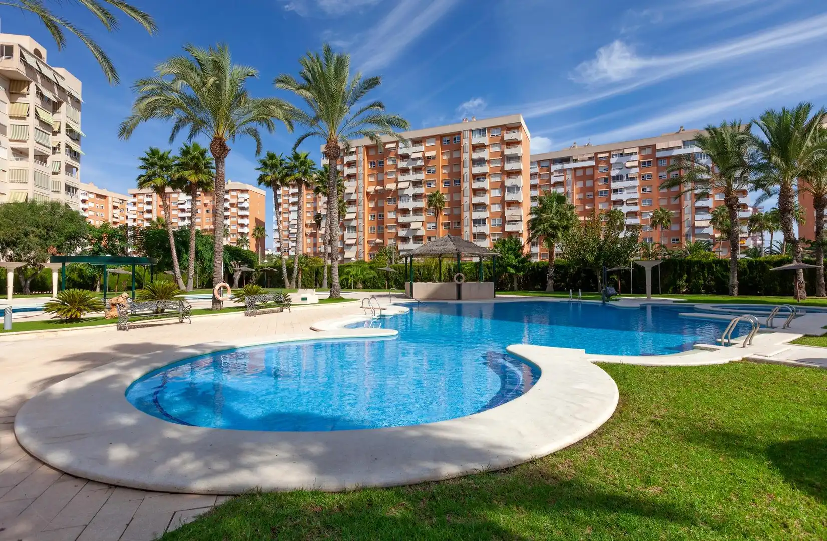 Flat with pool for sale in OVIEDO