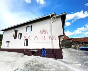 Vista exterior de Casa o xalet en venda en Marina de Cudeyo amb Terrassa