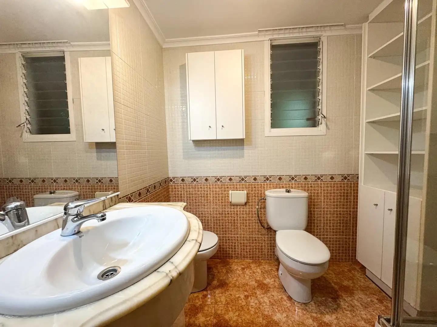 Baño de Piso de alquiler en Alboraya con Terraza