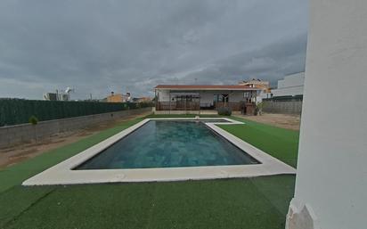 Schwimmbecken von Haus oder Chalet zum verkauf in Roda de Berà mit Klimaanlage, Terrasse und Schwimmbad