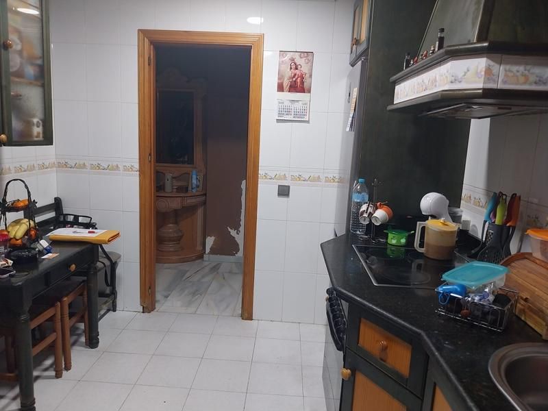 Kitchen of Flat for sale in Estepona  with Air Conditioner, Heating and Terrace