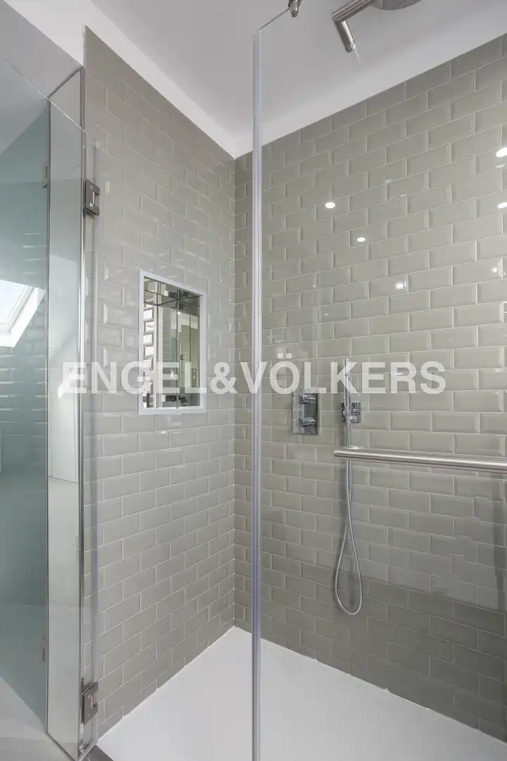 Baño de Ático de alquiler en Madrid con Aire acondicionado, Calefacción y Terraza