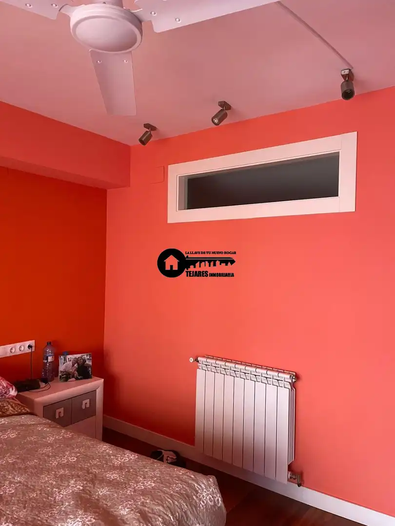Vista exterior de Casa adosada en venta en Albacete con Aire acondicionado, Calefacción y Jardín privado