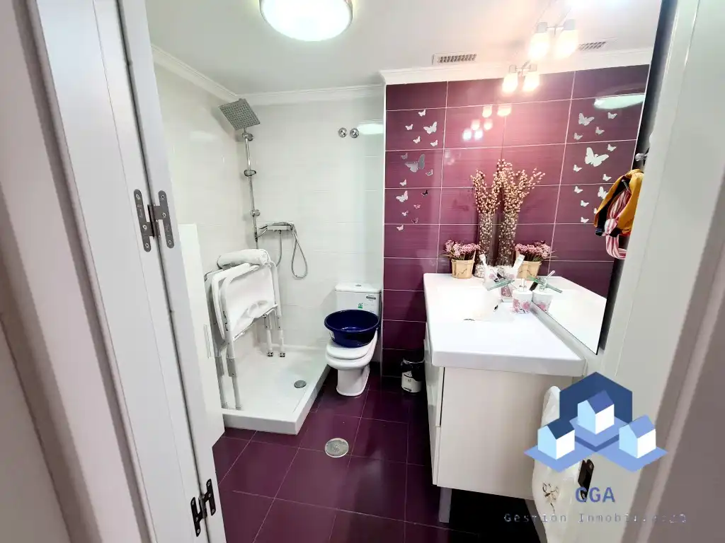 Baño de Piso en venta en Lorca con Aire acondicionado, Calefacción y Parquet