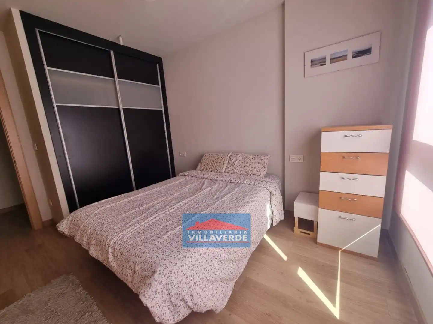 Schlafzimmer von Wohnung zum Verkauf in Cangas  mit Terrasse, Abstellraum und Möbliert