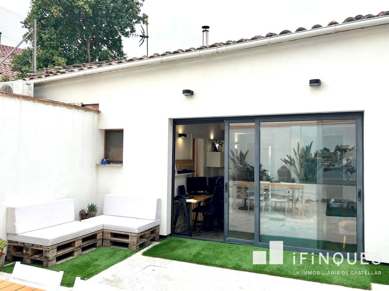 Terraza de Casa o chalet en venta en Castellar del Vallès con Aire acondicionado, Jardín privado y Parquet