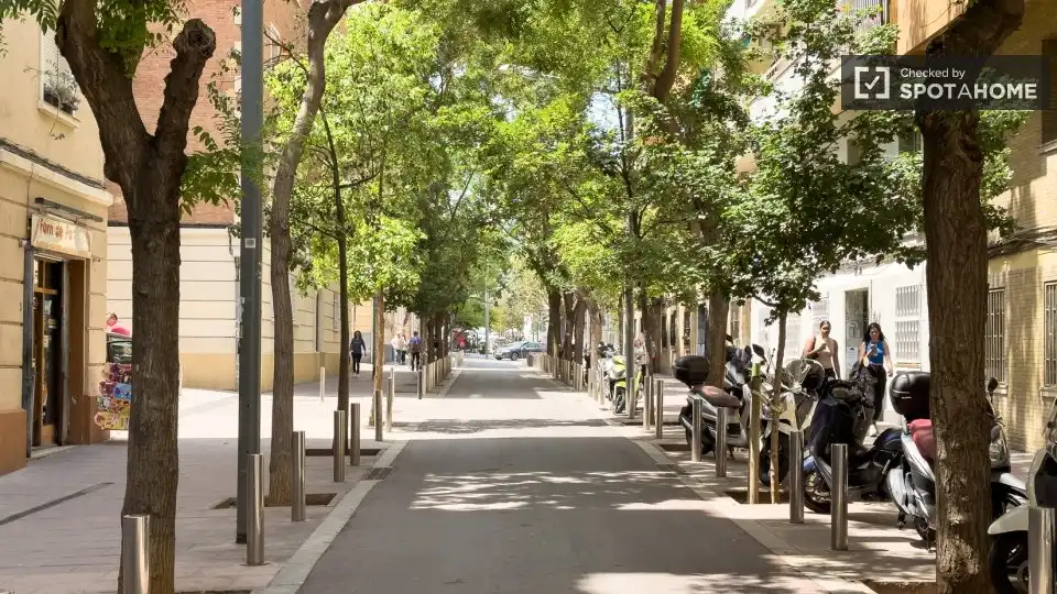 Vista exterior de Pis de lloguer en Barcelona amb Aire condicionat, Calefacció i Moblat