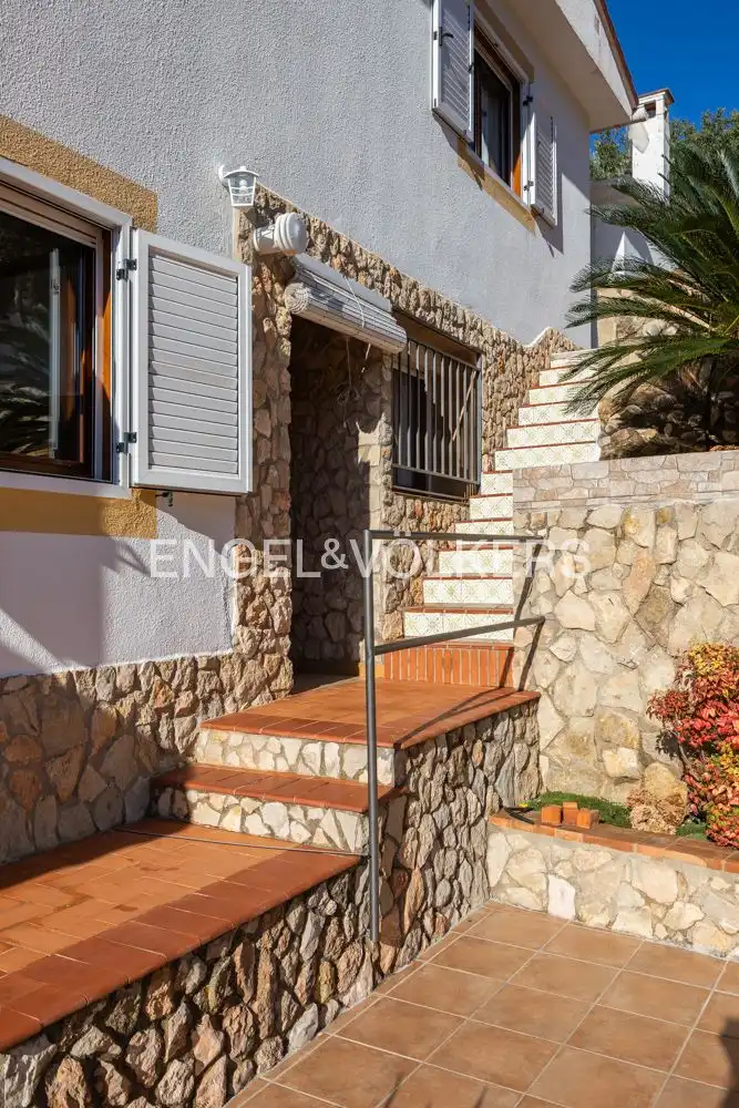 Casa o chalet en venta en Pedralba con Calefacción, Jardín privado y Terraza