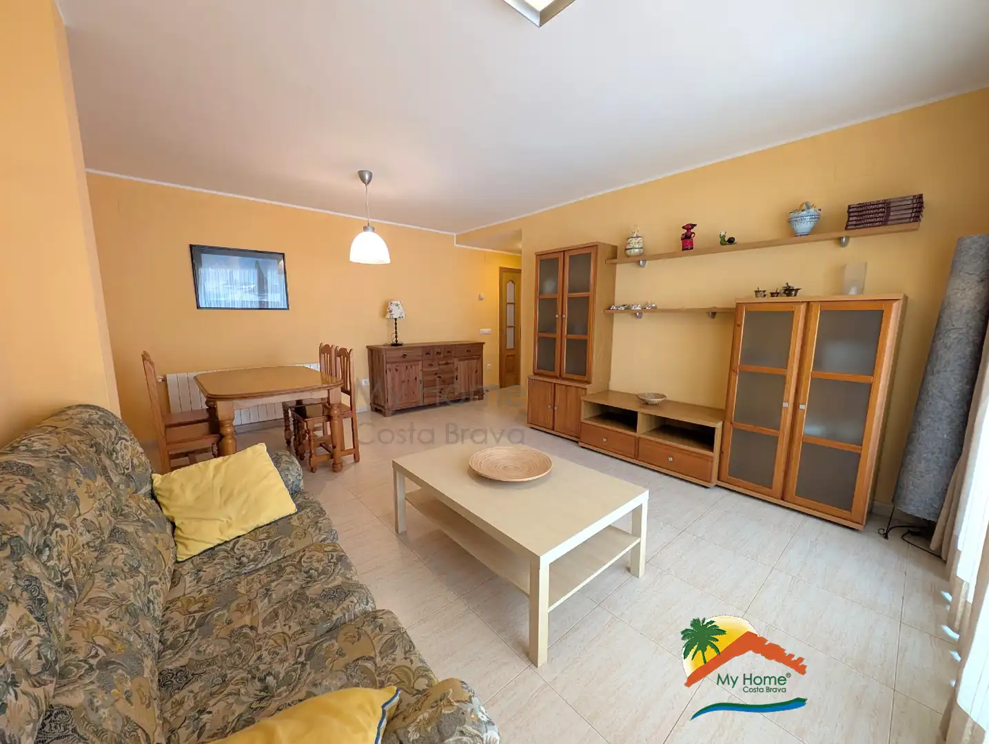 Piso con ascensor en venta en Tossa de Mar pueblo, imagen 3