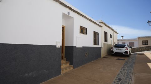 Foto 4 de Casa adosada en venta en Calle Mariana Fineda, 2, Nevada, Granada