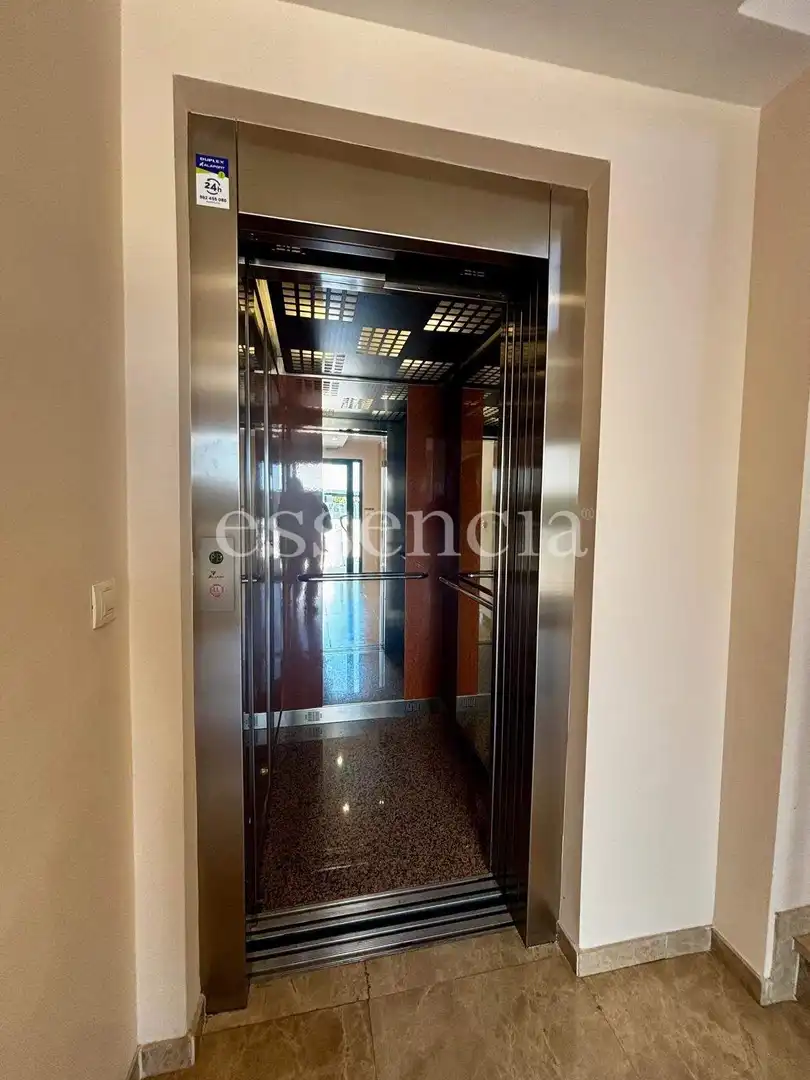 Ático en venta en Gandia con Aire acondicionado, Jardín privado y Terraza