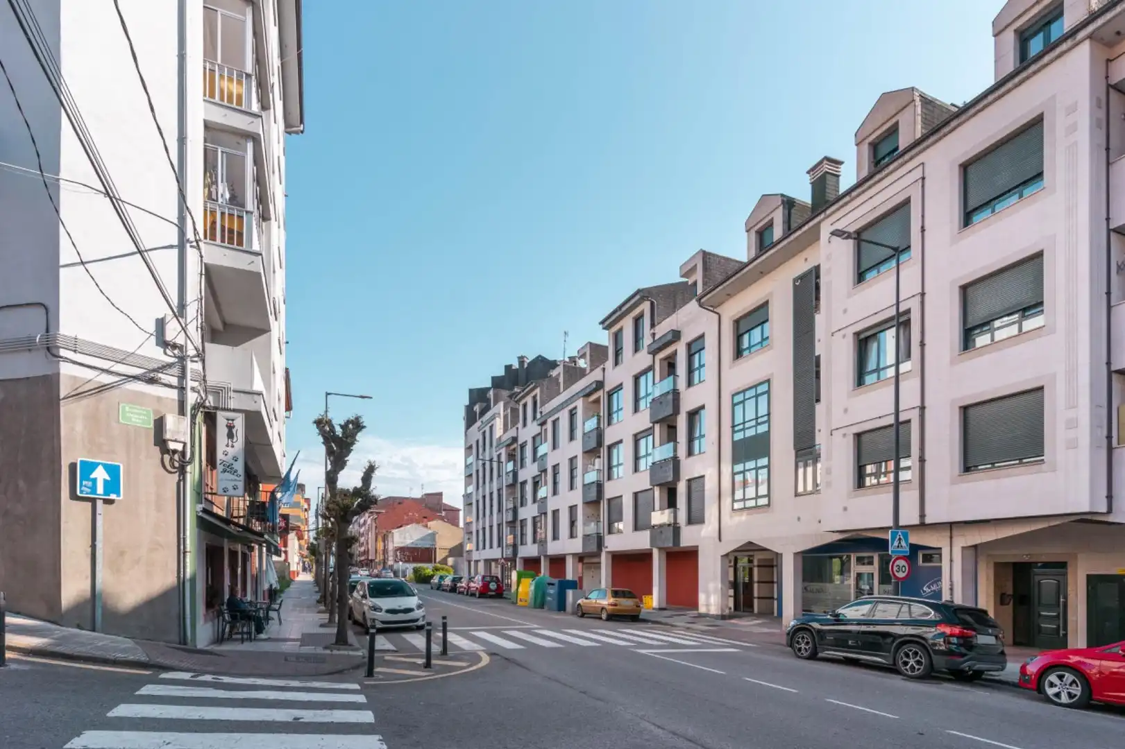 Piso con terraza en venta en Calle CARBAYU EL 3, imagen 32