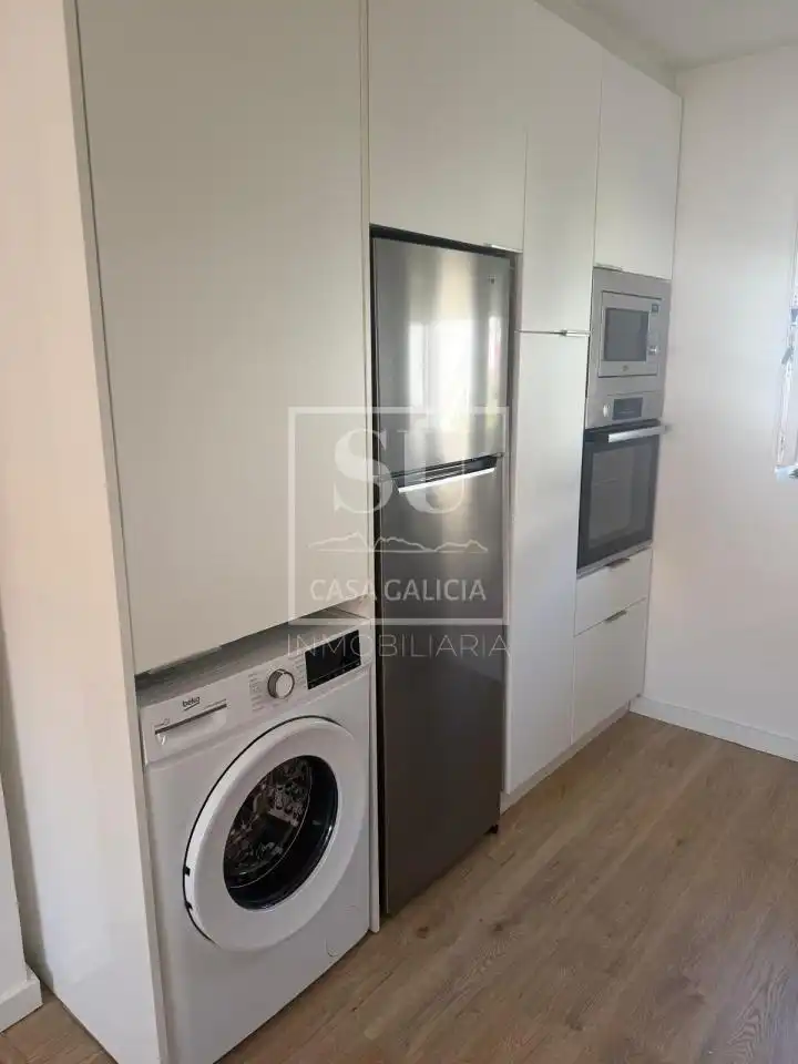 Küche von Wohnung zur Miete in Baiona mit Klimaanlage, Heizung und Möbliert