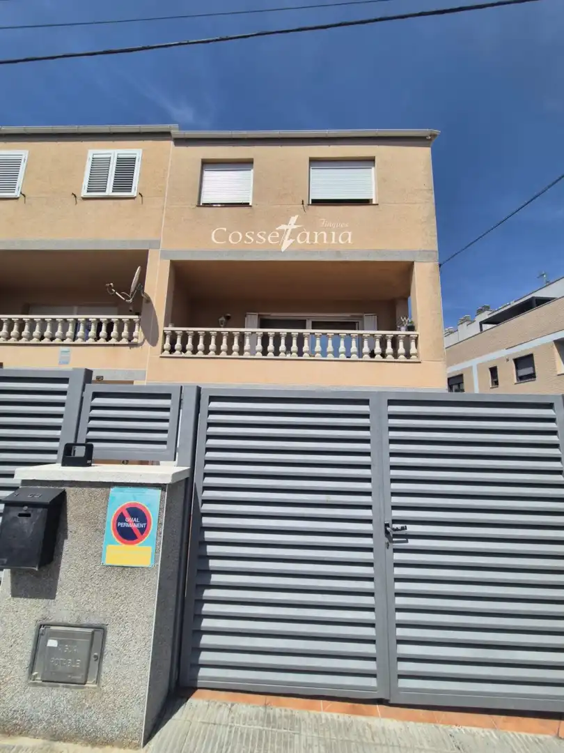 Exterior view of Detached homes for sale in Calafell  with Air Conditioner and Storage room