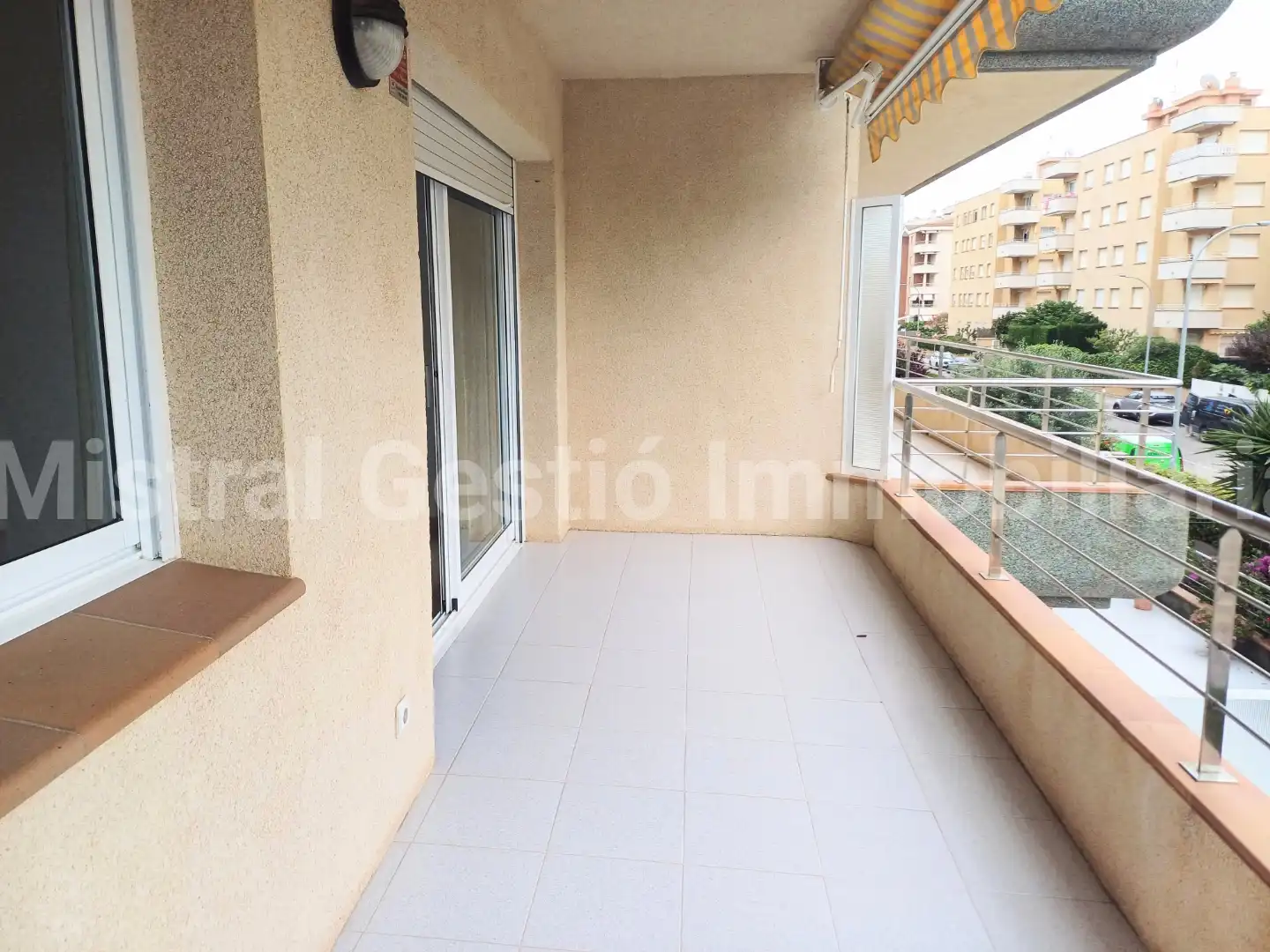 Terraza de Piso de alquiler en Calafell con Aire acondicionado, Terraza y Amueblado