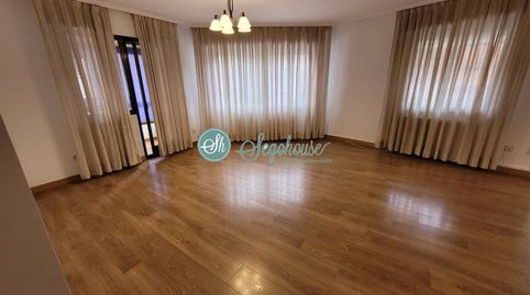 Foto 4 de Piso de alquiler en Centro, Segovia Capital