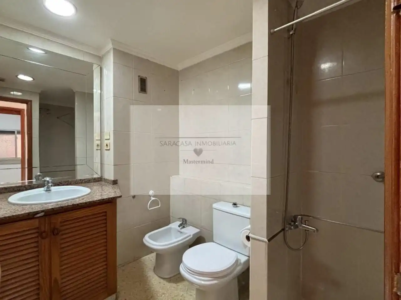 Bathroom of Flat for sale in Las Palmas de Gran Canaria