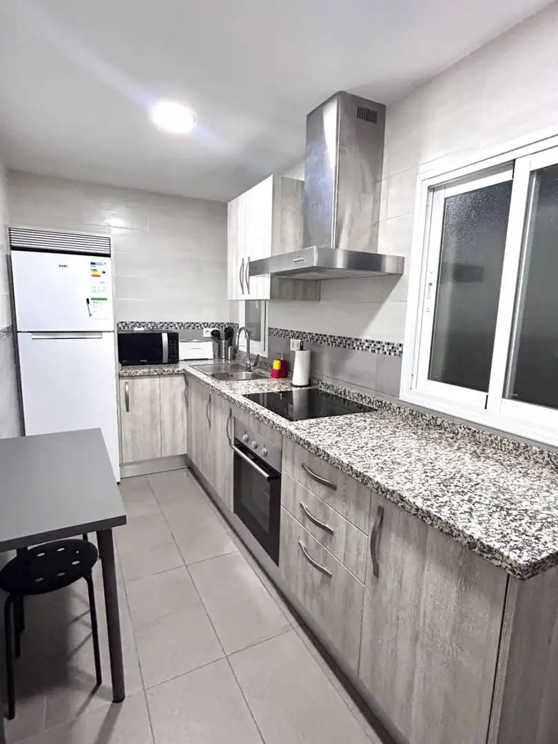 Küche von Wohnung zur Miete in Granada mit Terrasse und Möbliert