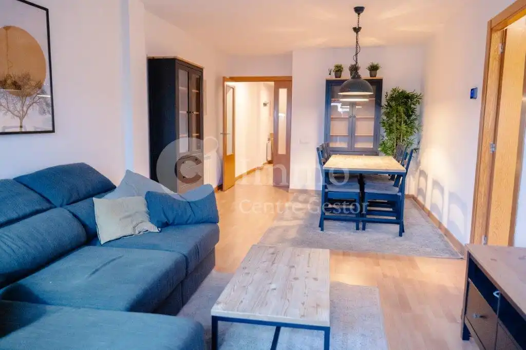 Sala de estar de Ático en venta en Mollerussa con Calefacción, Parquet y Terraza