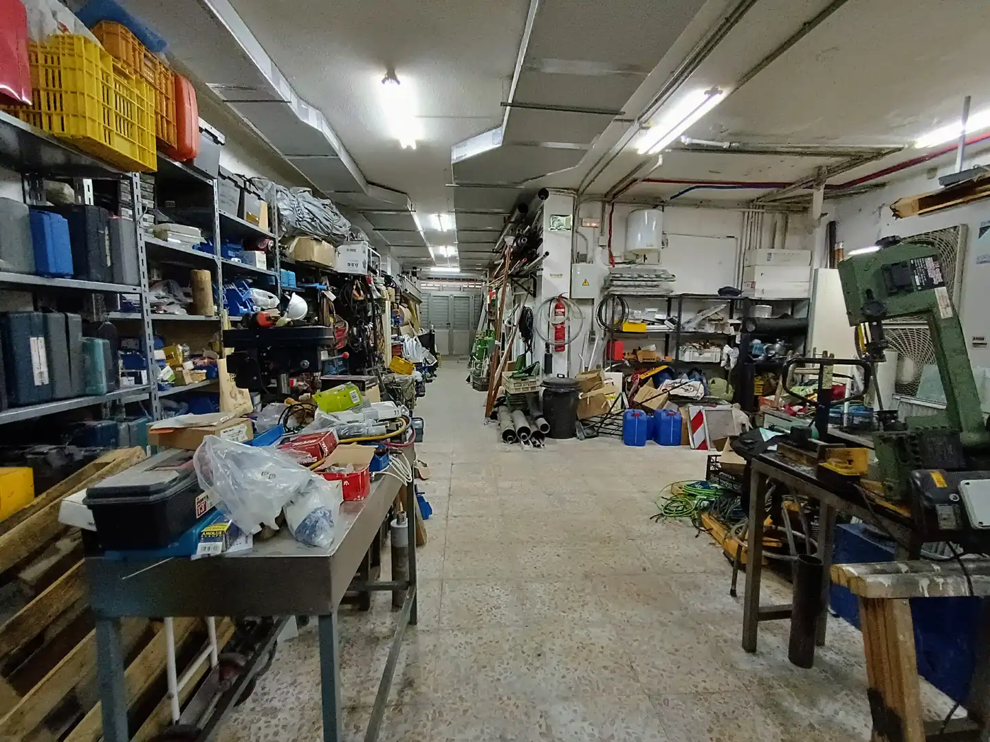 Local en venta en Alicante / Alacant con Aire acondicionado, Amueblado y Internet