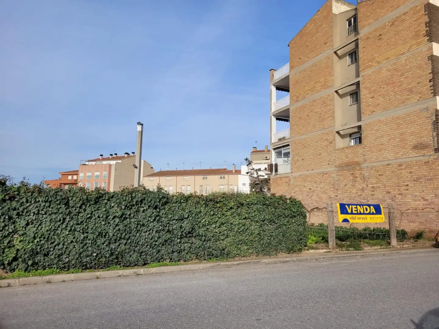 Terreno residencial en venta en Vell de Miralcamp 10