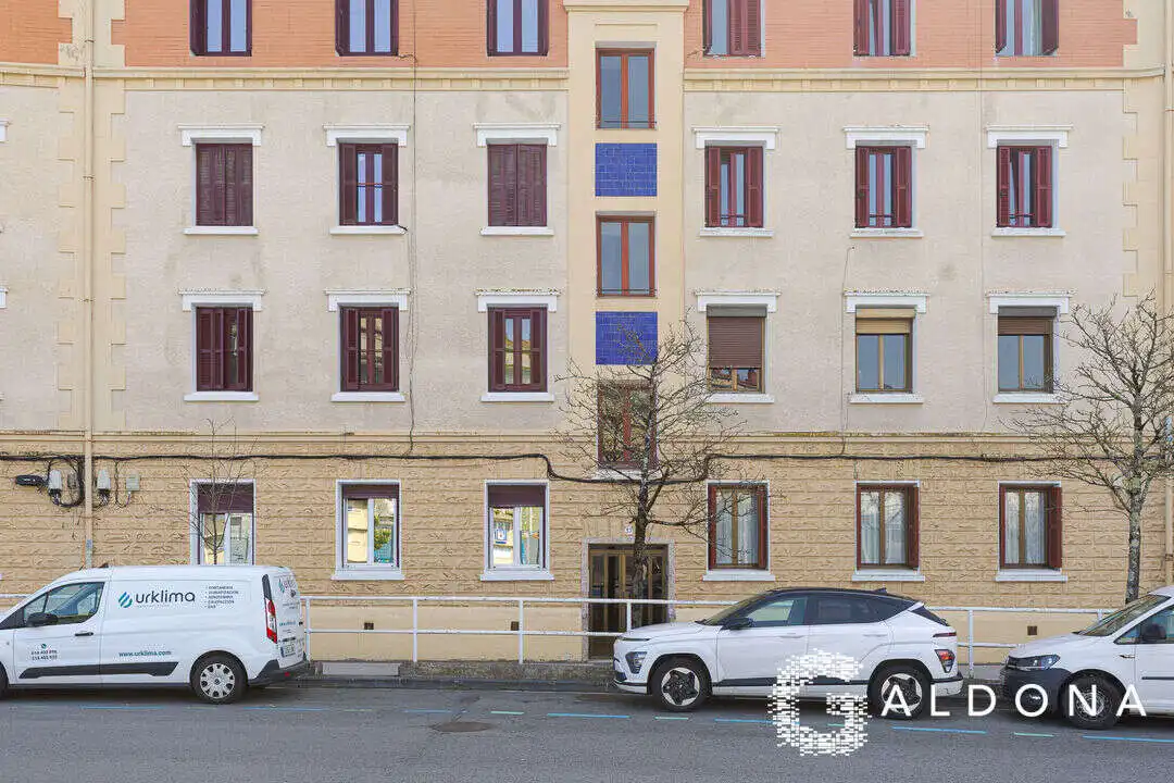Vista exterior de Piso en venta en Donostia - San Sebastián  con Aire acondicionado, Calefacción y Terraza